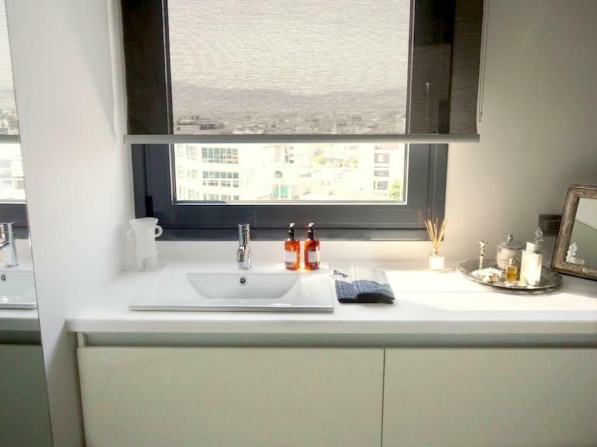 דירות אתונה Stylish Penthouse With Acropolis And 360 View מראה חיצוני תמונה