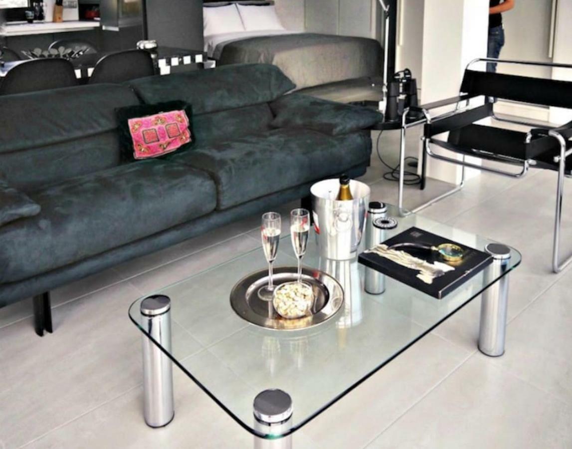 דירות אתונה Stylish Penthouse With Acropolis And 360 View מראה חיצוני תמונה